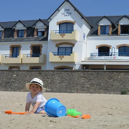 Hotel De La 3*
